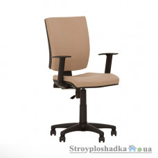 Офісне крісло Nowy Styl Chinque GTP (Freestyle) ZT-11, 49х44.5х98-111 см, пластикова хрестовина, з регульованими підлокітниками, тканина, бежевий